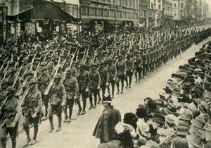 Australian troops, Melbourne, First World War by Unbekannt