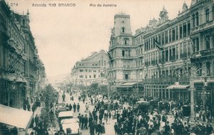 Avenida Rio Branco - Rio de Janeiro, c1910 by Unbekannt