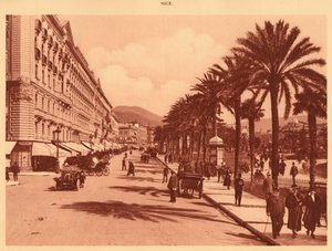 Avenue of Verdun, Nice by Unbekannt