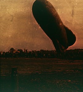 Barrage Balloon by Unbekannt