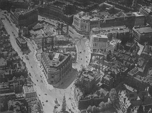 Birds-Eye View of the Surroundings of Bush House, London by Unbekannt