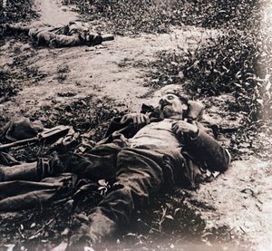 Bodies of Dead Soldiers, c1914-c1918 by Unbekannt