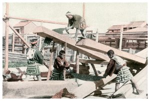 Carpenters at Work, Japan by Unbekannt