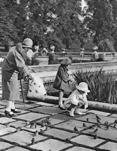 Children Feeding the Sparrows in Hyde Park, London