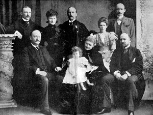 Colonel Robert Baden-Powell and His Mother, Sister and Four Brothers, 1900 by Unbekannt