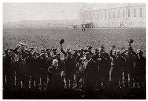 Count Zeppelin saluted by members of the naval airship fleet, Germany