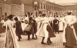 Dancing Celebrates the End of War, 1918