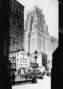 The 40-Story Building of the Standard Oil Company and the Customs House on the Right. New York. Around 1935 by Unbekannt