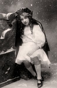 Decima Brooke in Little Red Riding Hood, 1907 by Unbekannt