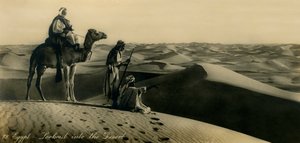 Egypt - Lookout into the Desert by Unbekannt