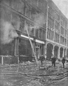 Firemen Tackle City Blaze