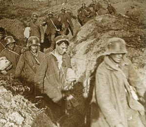 German soldiers, Bois des Chevaliers, Vaux, northern France, c1914-c1918 by Unbekannt