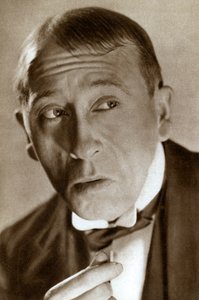 Gordon Harker, British actor, 1933