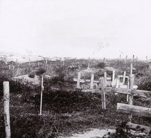 Graves, Massiges, northern France, c1914-c1918 by Unbekannt