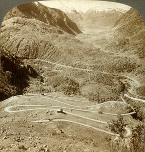 Great Zigzag Loops of Road Descending from Dyreskard Pass - West to Roldal Lake, Norway, c1905 by Unbekannt