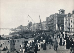 Hastings - The Front, Showing Pier by Unbekannt