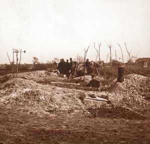 Hidden Battery, c1914-c1918 by Unbekannt