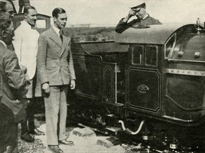 His Majesty Inspecting the Miniature Railway at New Romney, Kent, 1926, 1937 by Unbekannt