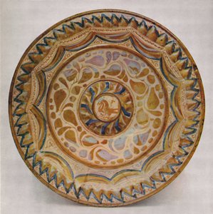 Hispano-Moresque Lustre Dish with Blue Fish-Scale Border