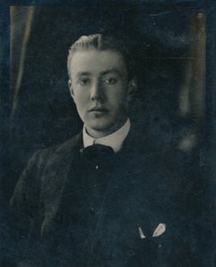 Hugh Richard Arthur Grosvenor, 2nd Duke of Westminster by Unbekannt