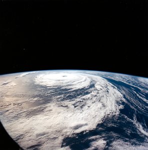 Hurricane Florence by Unbekannt
