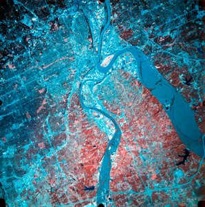 Infrared Photograph of the Confluence of the Missouri and Kansas Rivers, USA, 19 July 1993 by Unbekannt