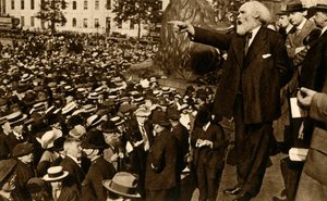 Keir Hardie Gives a Speech in Trafalgar Square, London, 2 August 1914