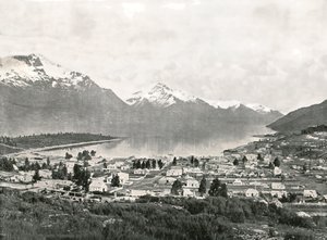 Lake Wakatipu and the mountains, Queenstown, New Zealand by Unbekannt