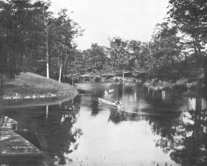 Lakelet in the grounds of the Soldiers Home, Milwaukee, Wisconsin, USA by Unbekannt