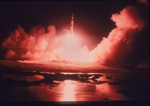 Launch of the Apollo 17 mission by Unbekannt