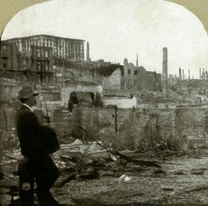 Looking north up Mason St. from Eddy - Ruins of the Fairmont hotel, 1906