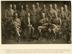 Lord Roberts and Sir Alfred Milner with Their Personal Staffs by Unbekannt