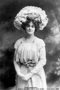 Marie Studholme, English Actress