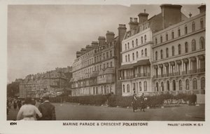 Marine Parade & Crescent Folkestone by Unbekannt
