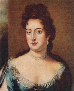 Mary II, 1935