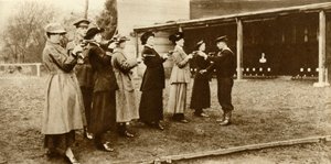 Members of the WRNS at Revolver Practice