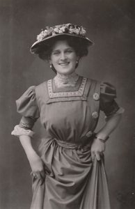 Miss Zena Dare