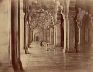 Moti Masjid: Pearl Mosque in Interior of Fort Agra by Unbekannt