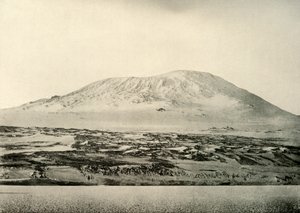 Mount Erebus...The Old Crater on the Left by Unbekannt