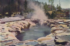 Oblong Geyser, Yellowstone Park by Unbekannt