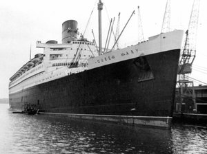 Ocean liner RMS Queen Mary