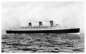 Ocean liner RMS Queen Mary