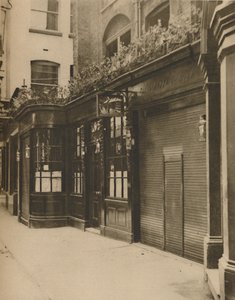Olde Dr. Butlers Head, Established in Masons Avenue in 1616