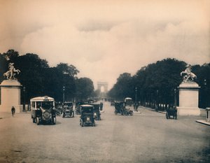 Paris - Avenue Des Champs-Elysées