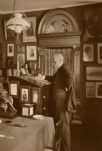 Pavel Shukovsky, Russian artist, at work, early 20th century