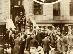 People Waiting for News of the Titanic, New York City, USA, April 1912