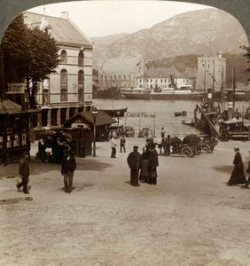 Picturesque Old Fortress Bergenhus, Bergen, Norway, 1905