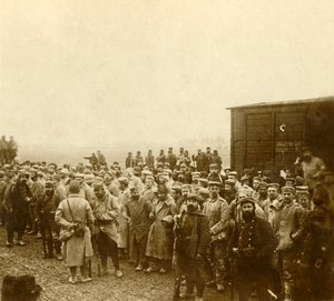 Prisoners at Perthes les Hurlus, Northern France