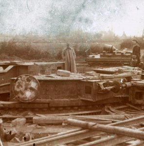 Railway Mounting for Big Bertha Gun by Unbekannt