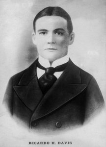 Ricardo H. Davis, 1920s by Unbekannt